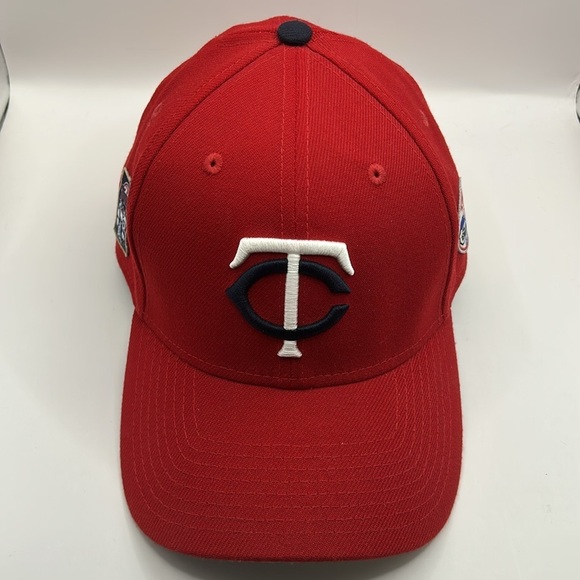 Minnesota Twins baseball hat - Picture 3 of 14